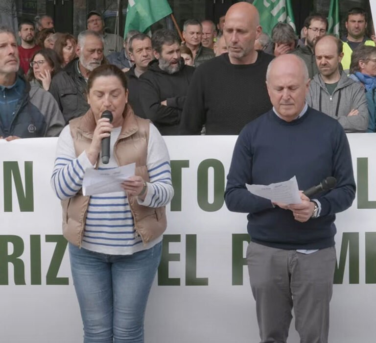 Conferencia Global de Agricultura Familiar. Protesta campo alavés. 19 de marzo